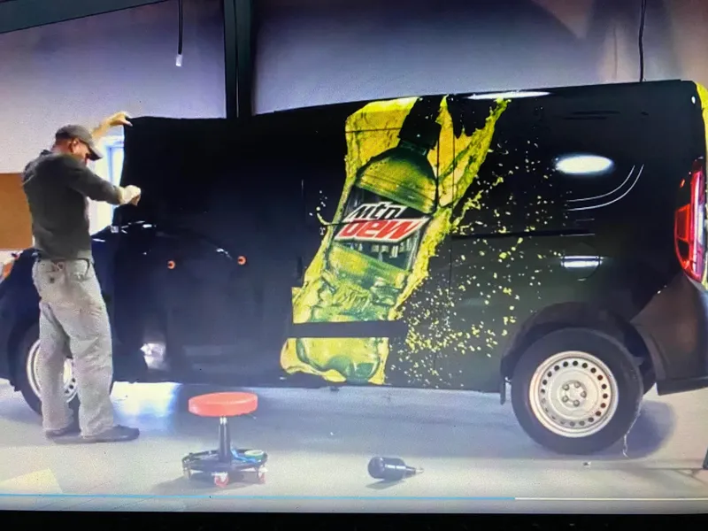 Car Advertisement Program